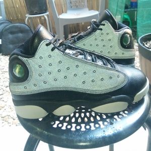 GS Air Jordan 13 Hyperpink Size 7Y